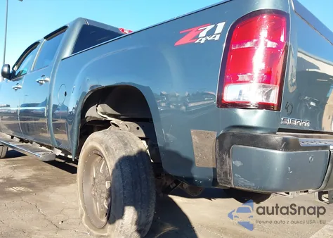 2011 GMC Sierra 2500Hd Denali из США, поврежденный, VIN 1GT125CGXBF261544